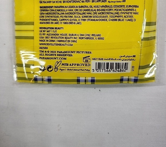 Makeup Revolution Pink Pom Pom Lip Liner - Picture 5 of 6